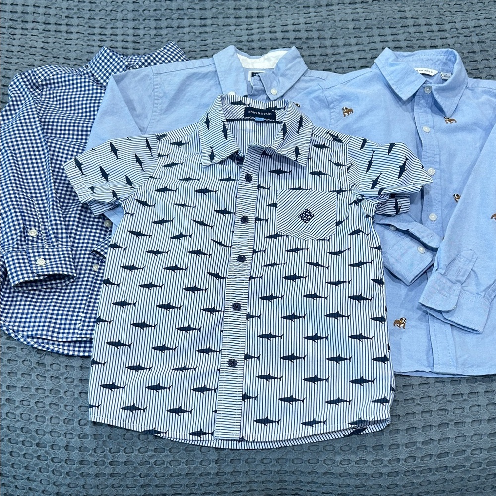 Set of 4 Boys’ Blue Button-Up Shirts - 5T